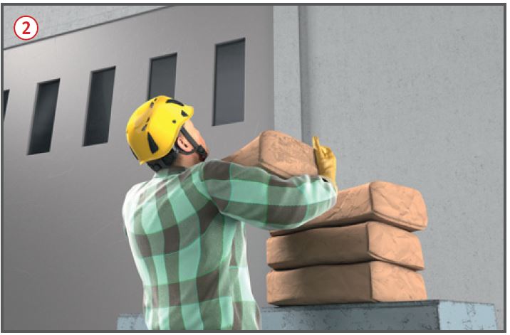 Heben eines Zementsackes