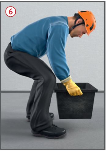 Heben einer Mörtelkufte