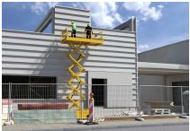 Abb. 97 Profiltafelmontage an der Fassade