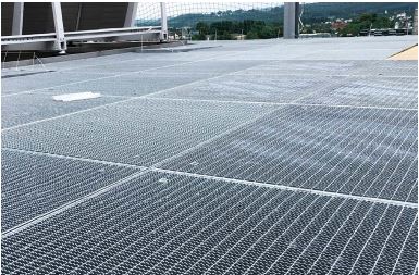 Abb. 98 Verlegte Gitterroste