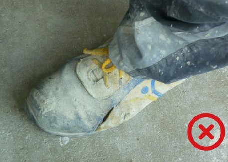 Abb. 8 Ablegereif, insbesondere wegen offener Naht.