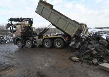 Abb. 11 Kippstelle auf der Halde (5 m vor der Kante)