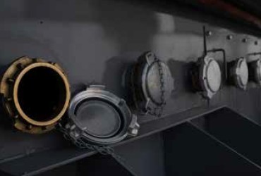 Abb. 45 Sicher verschliebare ffnungen an einer Mineralwaage zur Entnahme von Proben aus den Mineraltaschen