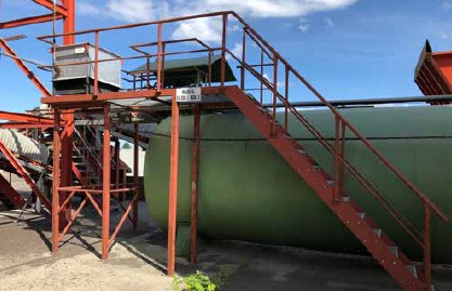 Abb. 74 Zugang zum Dom-Deckel des Heizltanks