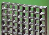 Kunststoffgitterrost, gegossen