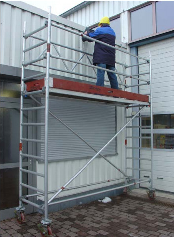 Fahrbare Arbeitsbühne nach DIN EN 1004:2005-03